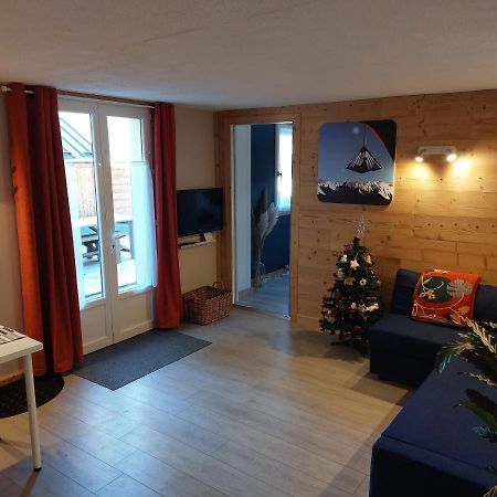 Studio Au Pied Des Montagnes Le Bourg-d'Oisans Luaran gambar