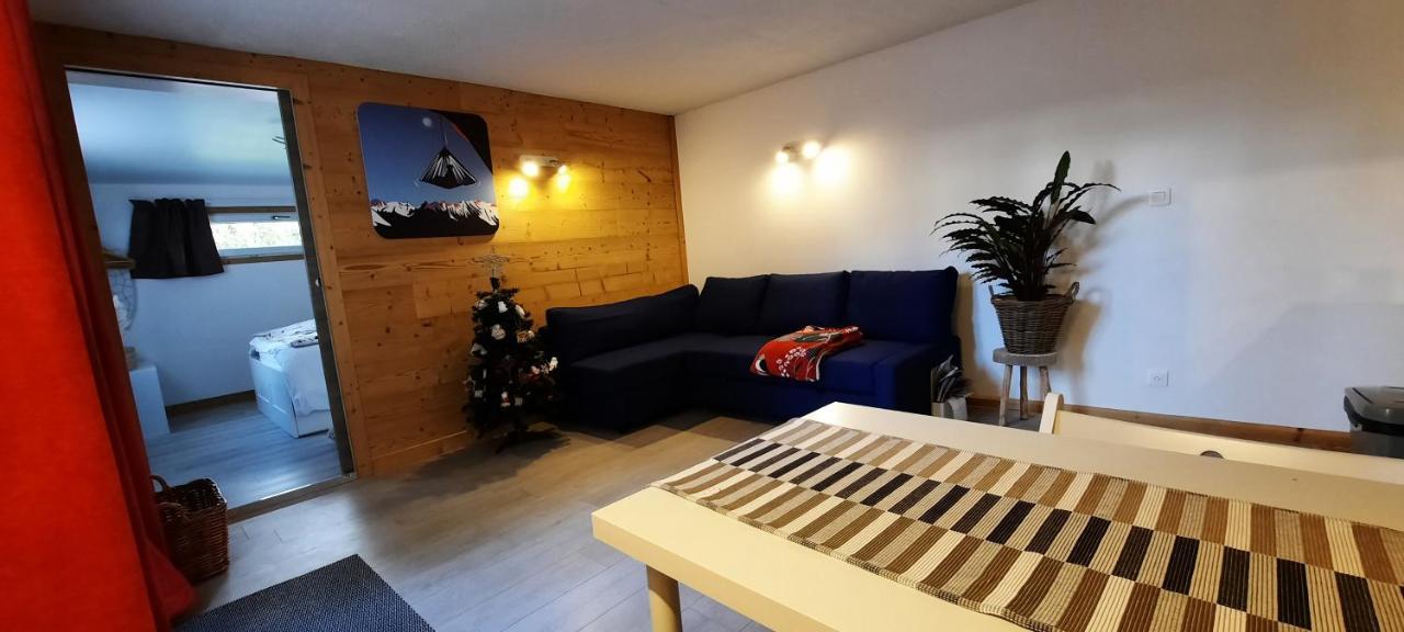 Studio Au Pied Des Montagnes Le Bourg-d'Oisans Luaran gambar